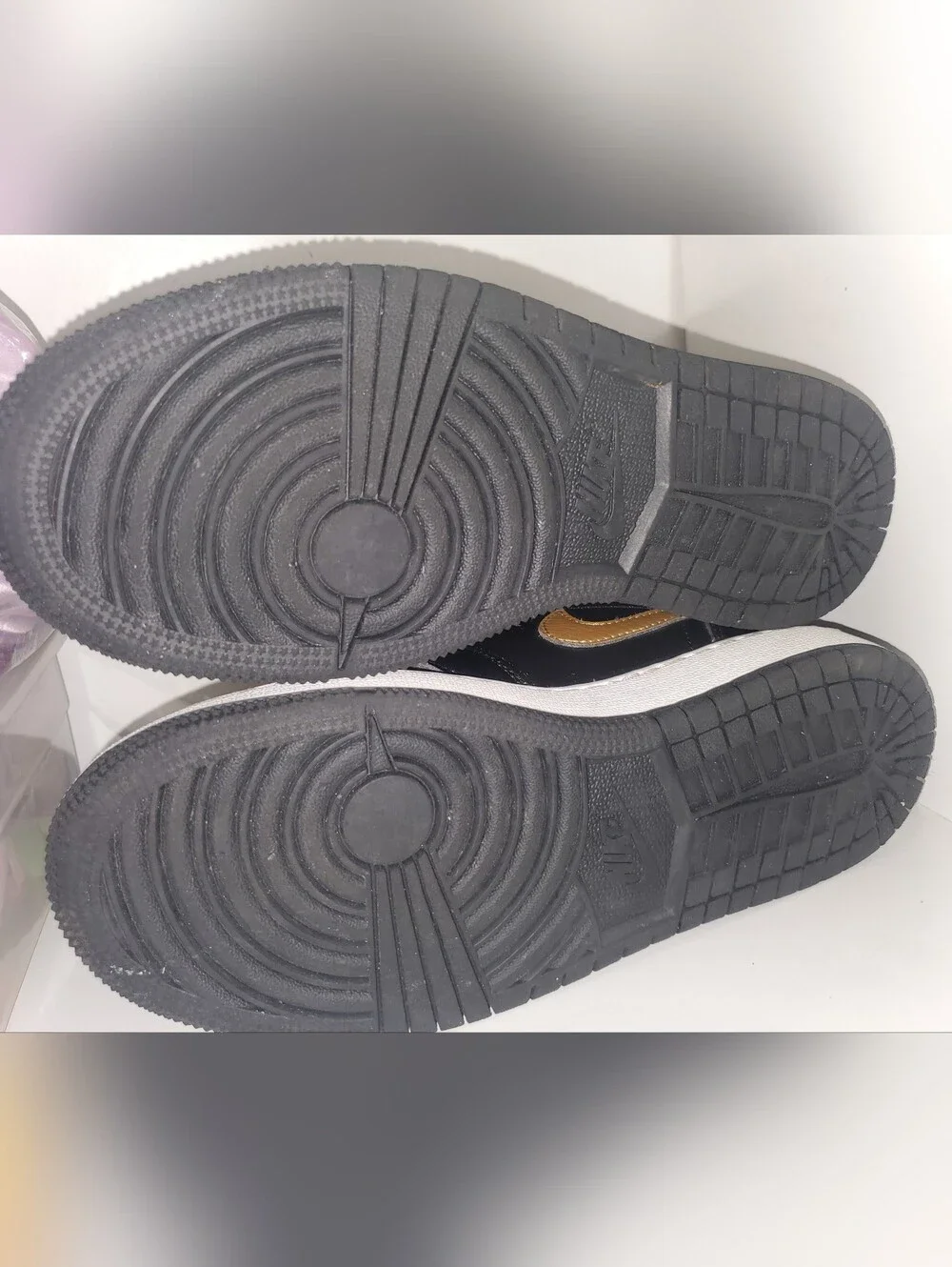 Nike Air Jordan 1 Mid Black/Gold Low-Top Sneakers
